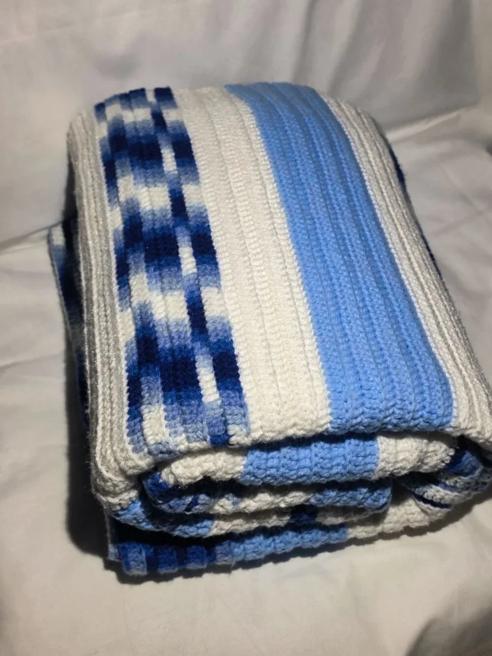 Over Sized Throw Hand Knit Vintage Blanket NEW Heavy Warm Blue Crochet